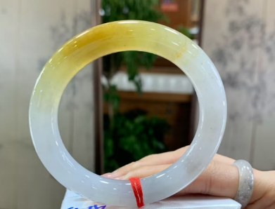 冰润黄翡圆条手镯